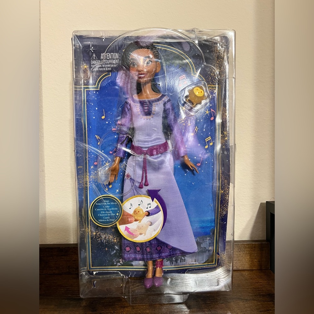 Disney Wish Musical Doll Asha and Star Brand Nee